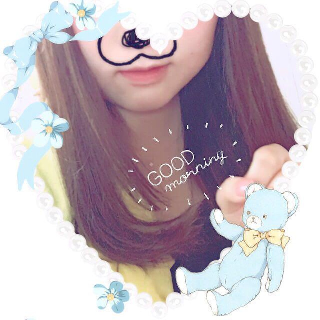 シスター・クレアさんの前世と言われているひなたゆかりさんの、口から下の素顔が写った画像